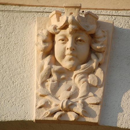 לינה וארוחת בוקר סופרון Fenyes Vinorium מראה חיצוני תמונה