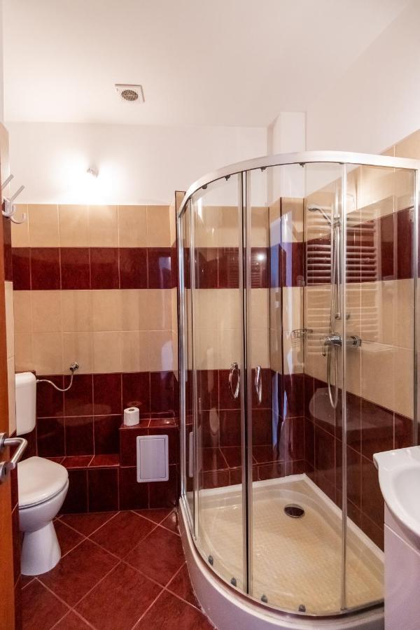 לינה וארוחת בוקר סופרון Fenyes Vinorium מראה חיצוני תמונה